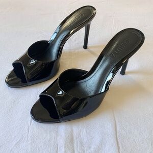 Schutz Cleo Patent Leather Stiletto Heel Sandals Black US7